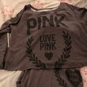 Cuffed boyfriend sweat and crop sweatshirt vs